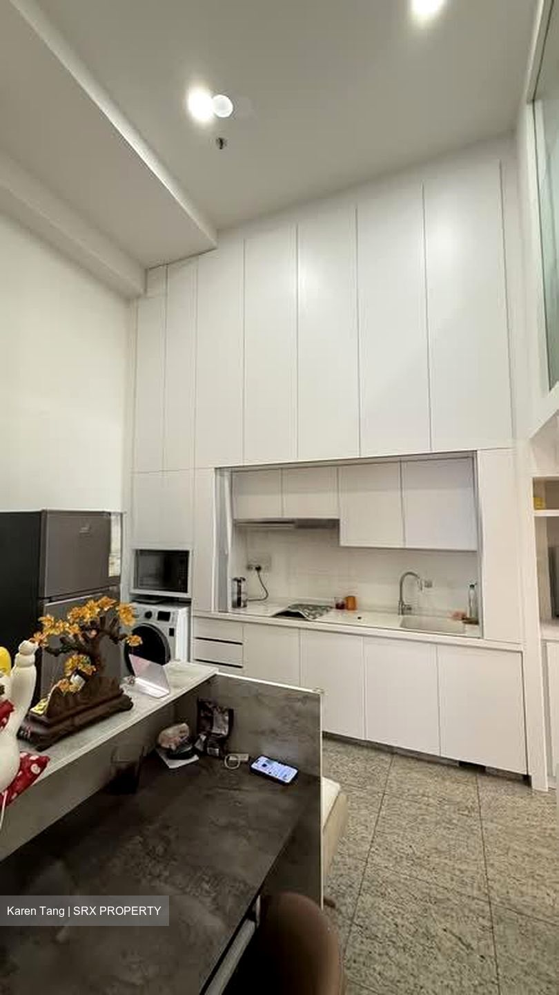 The Central (D1), Office #554724181